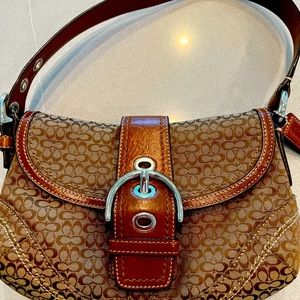 Ladies vintage coach soho bag